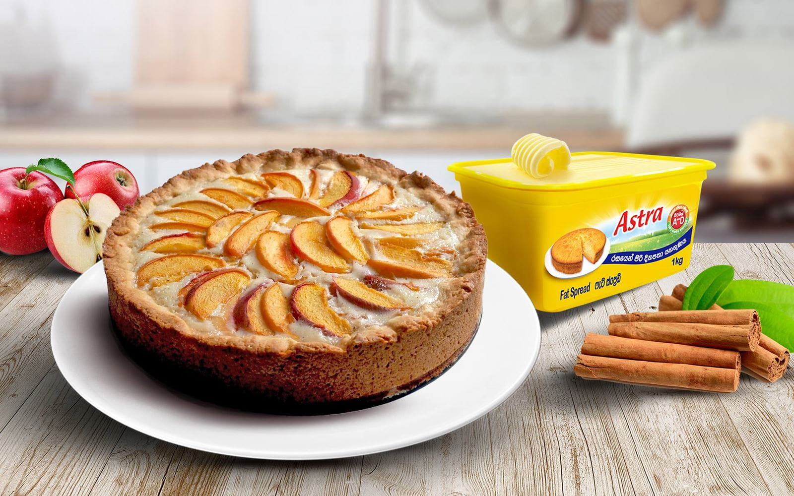 recipe image Cinnamon Apple Cheesecake